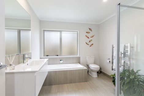 Photo of property in 28 Oliver Street, Warkworth, 0910