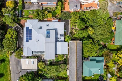 Photo of property in 17 Dover Street, Island Bay, Wellington, 6023