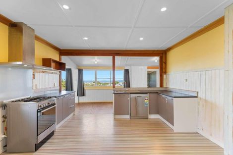 Photo of property in 157 Cornfoot Street, Castlecliff, Whanganui, 4501