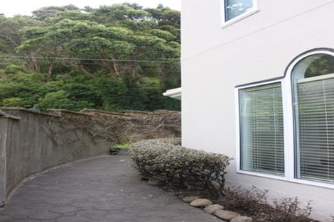 Photo of property in 87 Grant Road, Thorndon, Wellington, 6011