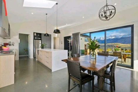 Photo of property in 4 Wanderer Lane, Jacks Point, Queenstown, 9371