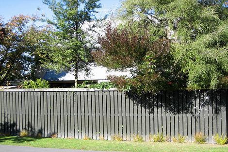 Photo of property in 2/14 Taylors Avenue, Bryndwr, Christchurch, 8052