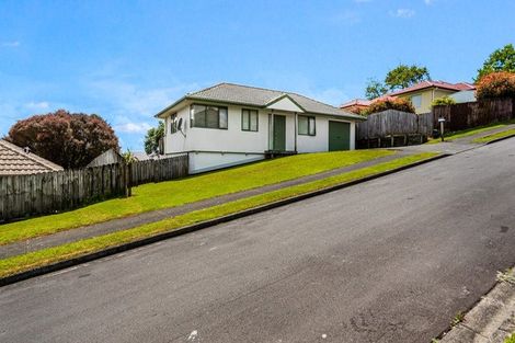 Photo of property in 19 Carling Avenue, Massey, Auckland, 0614
