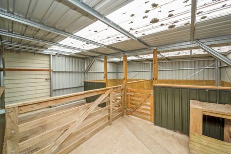 Photo of property in 303 Lepper Road, Egmont Village, Inglewood, 4386