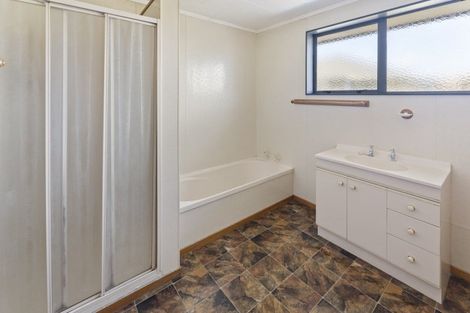 Photo of property in 15 Ann Bird Court, Stoke, Nelson, 7011