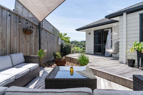 Photo of property in 37 Marire Drive, Ohauiti, Tauranga, 3112