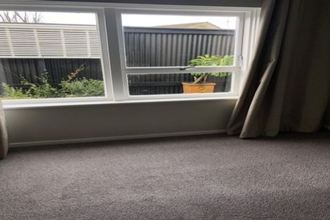 Photo of property in 12 Dowling Place, Pakuranga, Auckland, 2010