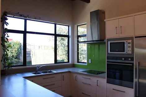 Photo of property in 340 Cobham Drive, Hillcrest, Hamilton, 3216