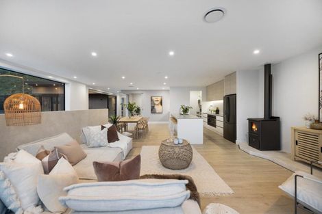 Photo of property in 9 Brodie Avenue, Arrowtown, 9302