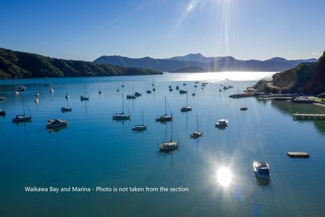 Photo of property in 354a Waikawa Road, Waikawa, Picton, 7220