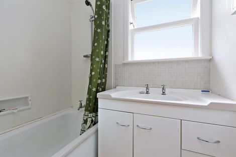 Photo of property in 4/505 Sylvan Road, Parkvale, Hastings, 4122