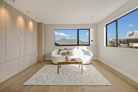 Photo of property in 202b Clovelly Road, Bucklands Beach, Auckland, 2012