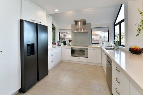 Photo of property in 254 Wade River Road, Wade Heads, Whangaparaoa, 0932