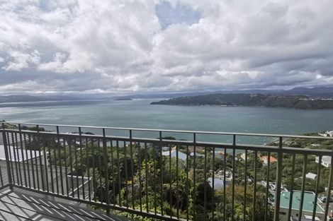Photo of property in 33a Roseneath Terrace, Roseneath, Wellington, 6011