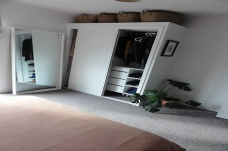 Photo of property in 2 Otonga Way, Churton Park, Wellington, 6037