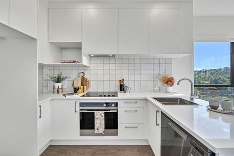 Photo of property in 1/28 Westgate Drive, Westgate, Auckland, 0614