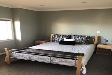 Photo of property in 2e/11 London Street, Hamilton Central, Hamilton, 3204