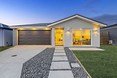 Photo of property in 11 Kapia Drive, Takanini, 2112