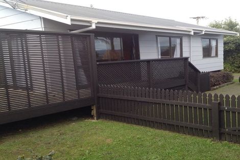 Photo of property in 1/202 Te Atatu Road, Te Atatu South, Auckland, 0610