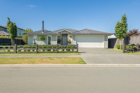 Photo of property in 18 Sterling Drive, Prebbleton, 7604