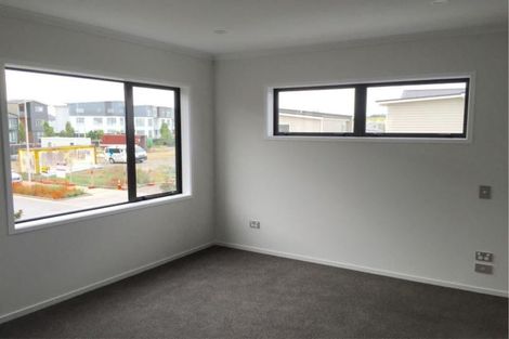 Photo of property in 1 Mapou Road, Hobsonville, Auckland, 0616