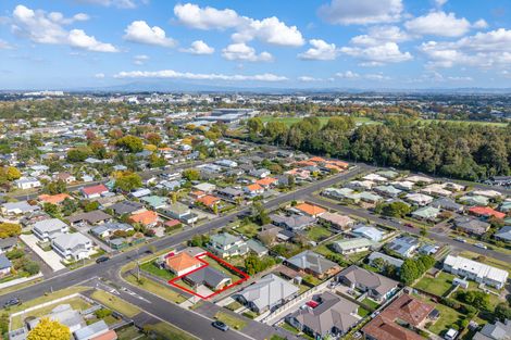 Photo of property in 1 Daisy Street, Claudelands, Hamilton, 3214