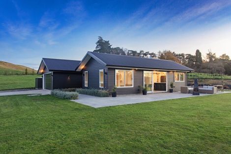 Photo of property in 109e Kyle Road, Waipukurau, 4281