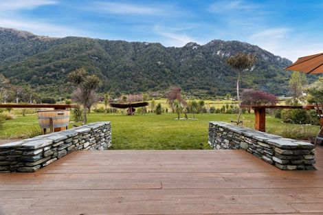 Photo of property in 46 Tui Drive, Mount Creighton, Queenstown, 9371