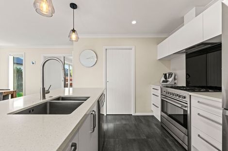 Photo of property in 56 Watkins Drive, Rangiora, 7400