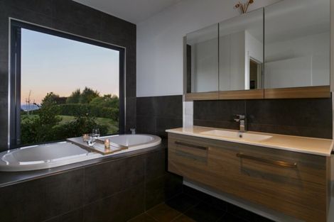 Photo of property in 55 Lomond Grove, Acacia Bay, Taupo, 3385