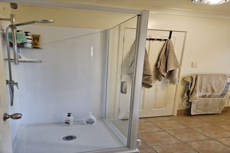 Photo of property in 8 Fresil Lane, Massey, Auckland, 0614