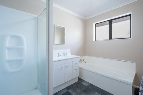 Photo of property in 16 Franklyn Close, Wakefield, 7025