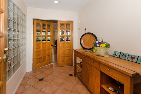 Photo of property in 63 The Glade South, Pukekohe, 2120