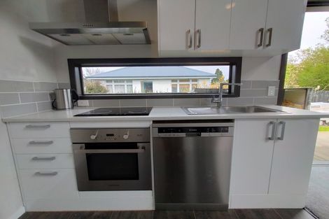 Photo of property in 15 Helena Street, Lumsden, 9730