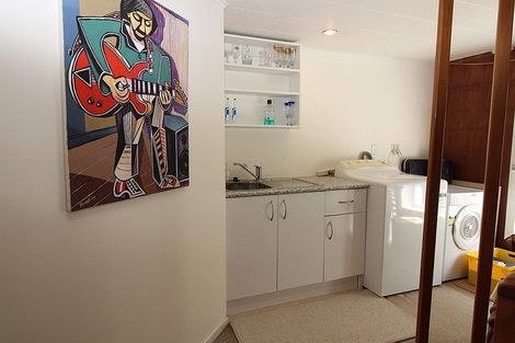 Photo of property in 88 Glendale Road, Glen Eden, Auckland, 0602