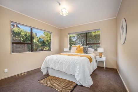 Photo of property in 22 Sailmaker Close, Whitby, Porirua, 5024