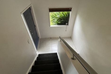Photo of property in 103b Redoubt Road, Goodwood Heights, Auckland, 2105