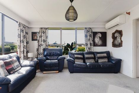 Photo of property in 25 Thyra Street, Dannevirke, 4930