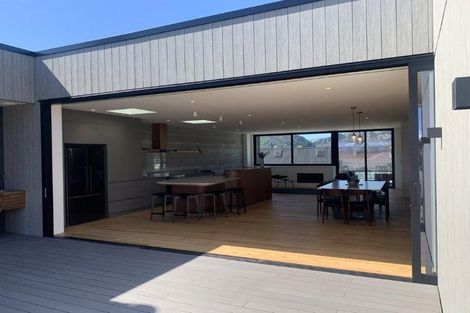 Photo of property in 27 Rubus Street, Wanaka, 9382