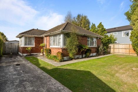 Photo of property in 180 Langdons Road, Northcote, Christchurch, 8052