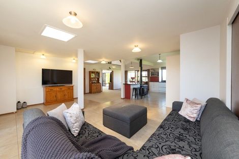 Photo of property in 203 Fergusson Road, Halcombe, Feilding, 4779