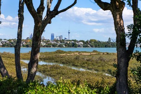 Photo of property in 6a Pine Ridge Terrace, Hauraki, Auckland, 0622