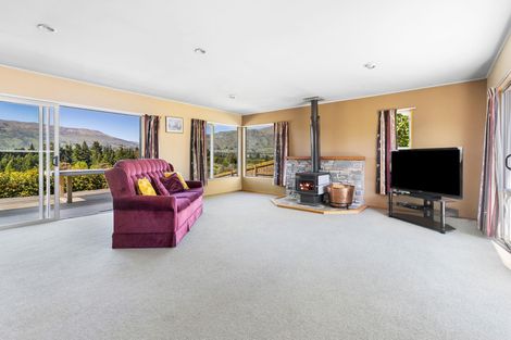 Photo of property in 14 Rob Roy Lane, Wanaka, 9305
