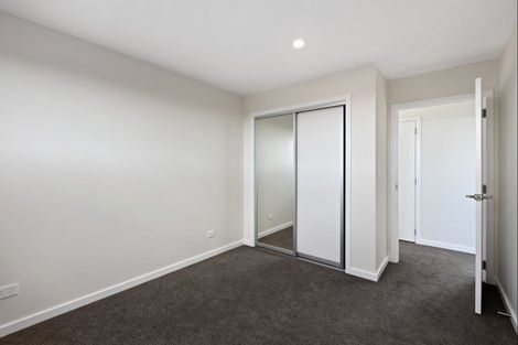 Photo of property in 58 Paparahi Place, Wainui, Silverdale, 0992