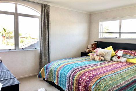 Photo of property in 175 Wattle Farm Road, Wattle Downs, Auckland, 2103