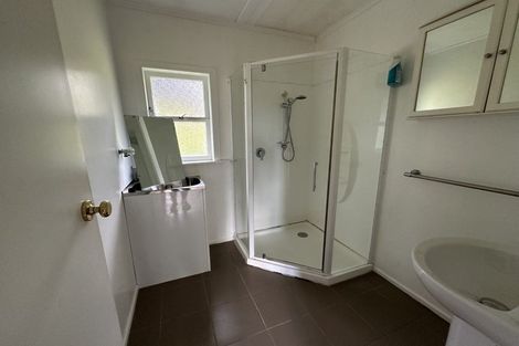 Photo of property in 43b Hook Road, Paparoa, 0571