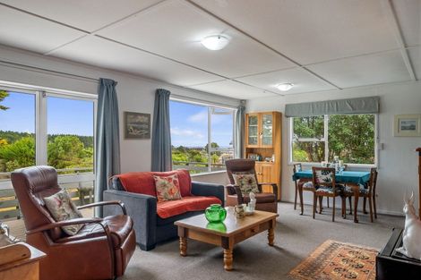 Photo of property in 12 Arataki Grove, Waitarere Beach, Levin, 5510