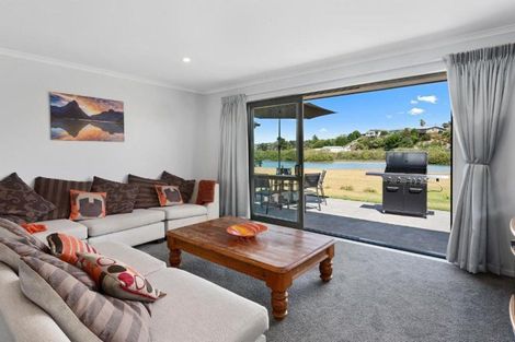 Photo of property in 6 Pukeko Street, Ruakaka, 0116