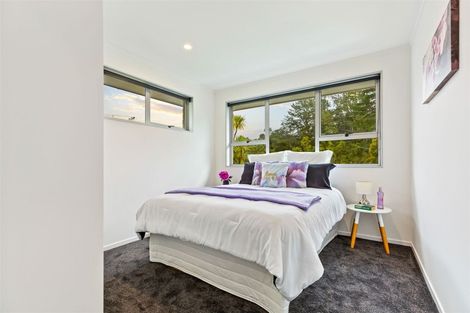 Photo of property in 53 Pine Avenue, Henderson, Auckland, 0612