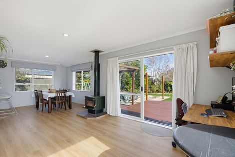 Photo of property in 5a Woodgrove Avenue, North New Brighton, Christchurch, 8083